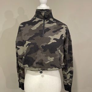Aeropostale cropped camouflage sweatshirt
